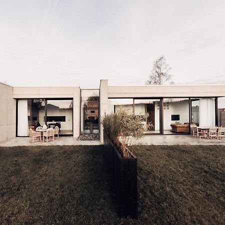 Cozy Villa In Dalhem Ardennes With Private Garden Ngoại thất bức ảnh