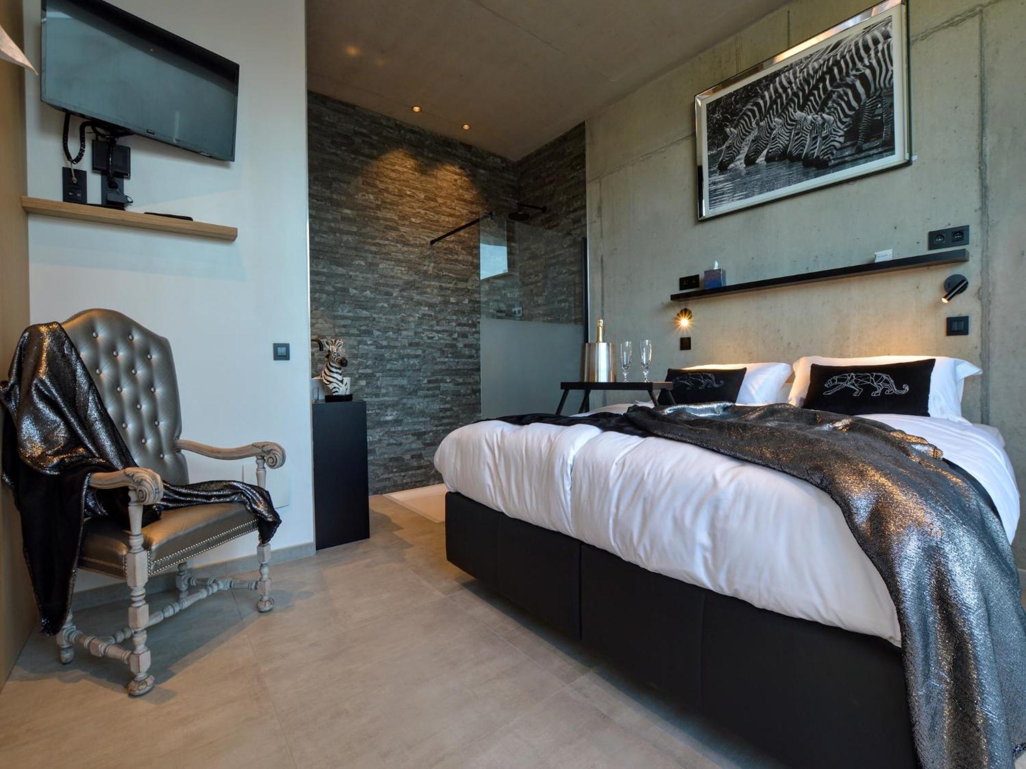 Cozy Villa In Dalhem Ardennes With Private Garden Ngoại thất bức ảnh